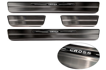 Dækplader til Toyota Corolla Cross