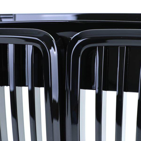 Nyregrill BMW E30 87-94 Enkelt blank sort