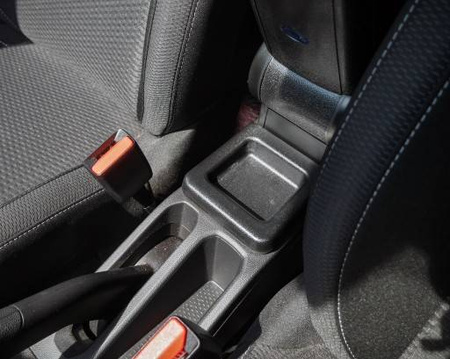 Dacia Duster 2018+ dedikeret armlæn EKO LEAT OR MATERIAL