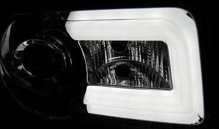 Forlygter Chrysler 300c 05-10 krom rør led