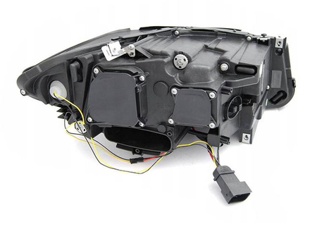 Bi-xenon LED-lygter i sort til BMW F10 F11 Lci 13-16