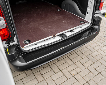 Toyota Proace City 2019+ kofangerafdækningsliste