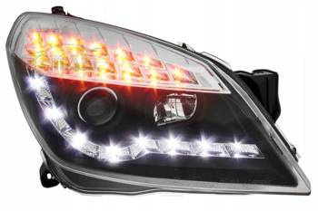 Forlygter Opel Astra H sort dagslys LE