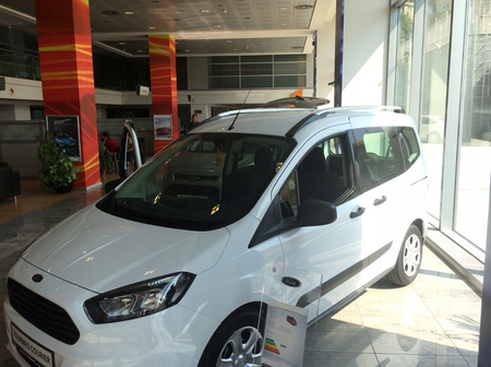 Mancorrenti sul tetto Ford Transit Courier 2014+