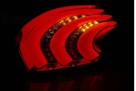 PEUGEOT 208 12-15 RØD SMOKE LED BAR LYS