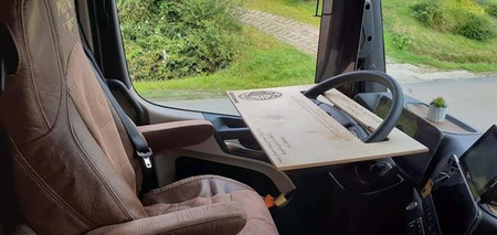 Ratbord til Mercedes Sprinter fra 2020 - træ