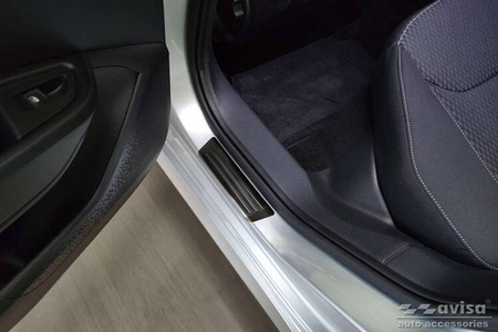 Skoda Fabia 4 dørtrinsplader